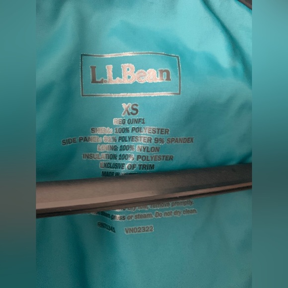 L.L. Bean quilted teal zip up thermal jacket. Size extra small. - Picture 6 of 12